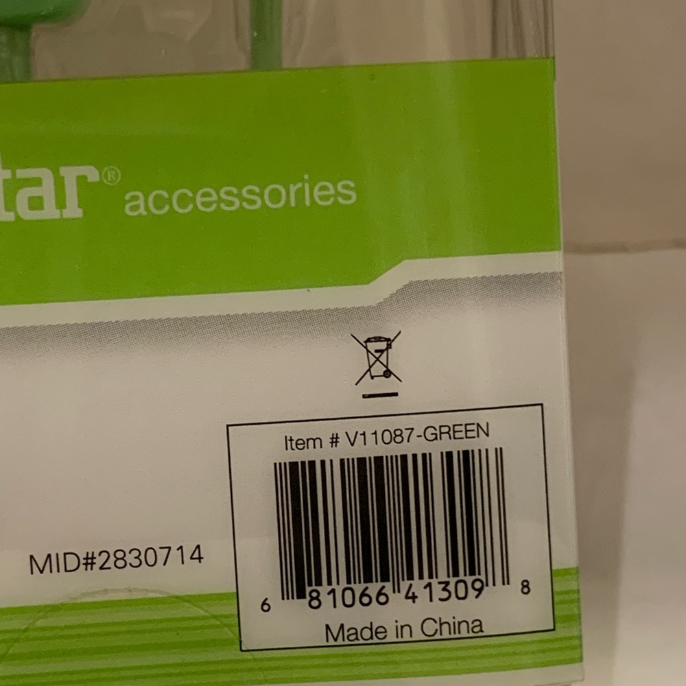 Vivitar USB Lightning Cable - Picture 5 of 7